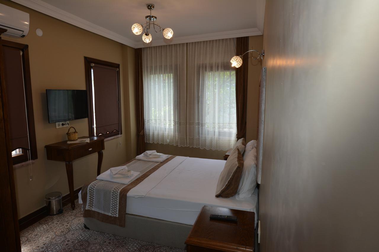 Hayriye Hanim Ege Ayvalı Exterior foto